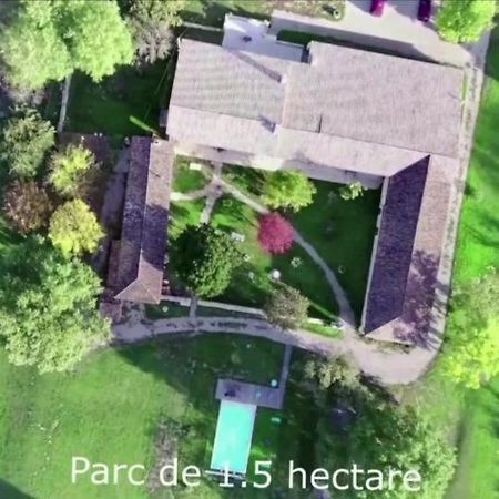 לינה וארוחת בוקר Guillac  Domaine De Gaia, Piscine, Petanque, Ping Pong, Proche Saint-Emilion מראה חיצוני תמונה