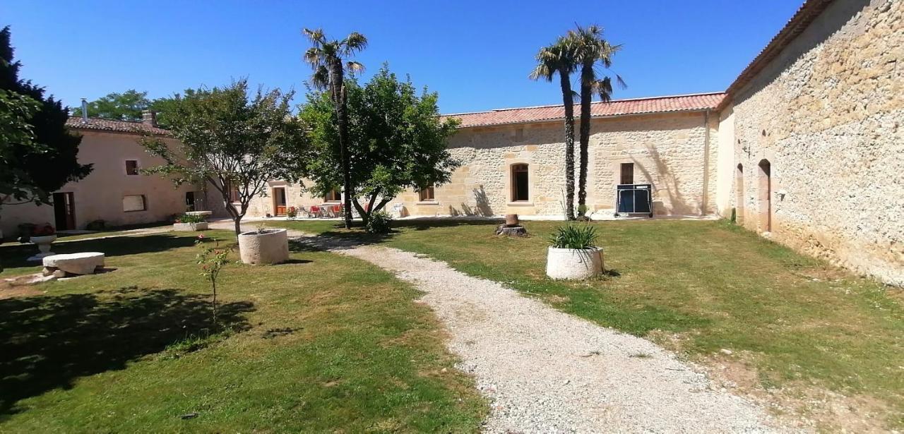 לינה וארוחת בוקר Guillac  Domaine De Gaia, Piscine, Petanque, Ping Pong, Proche Saint-Emilion מראה חיצוני תמונה