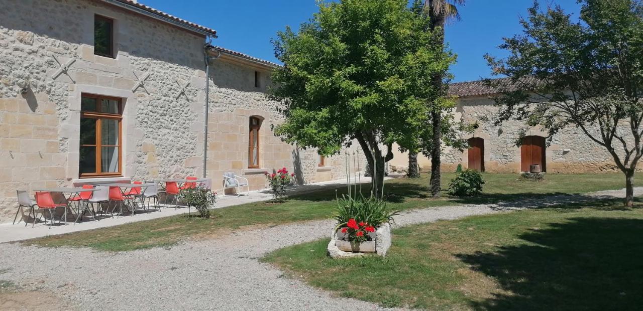 לינה וארוחת בוקר Guillac  Domaine De Gaia, Piscine, Petanque, Ping Pong, Proche Saint-Emilion מראה חיצוני תמונה