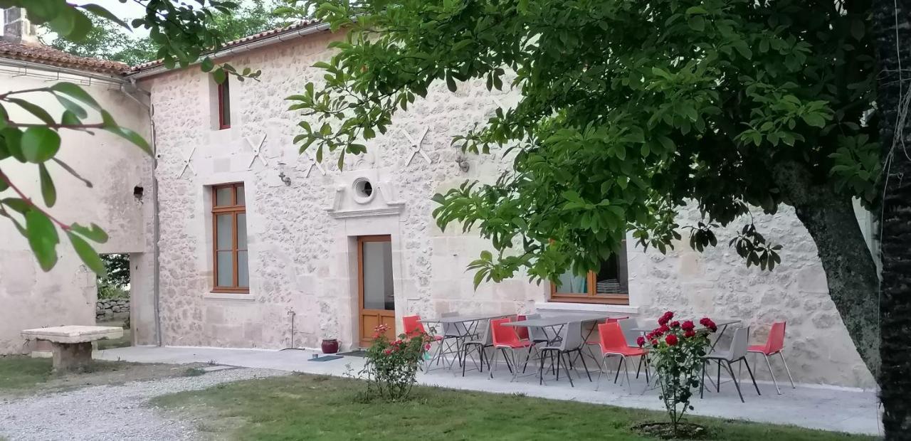לינה וארוחת בוקר Guillac  Domaine De Gaia, Piscine, Petanque, Ping Pong, Proche Saint-Emilion מראה חיצוני תמונה