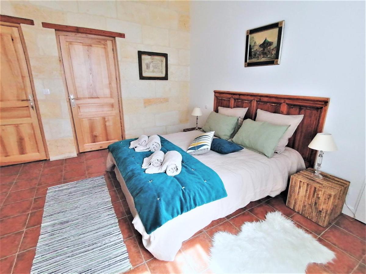 לינה וארוחת בוקר Guillac  Domaine De Gaia, Piscine, Petanque, Ping Pong, Proche Saint-Emilion מראה חיצוני תמונה