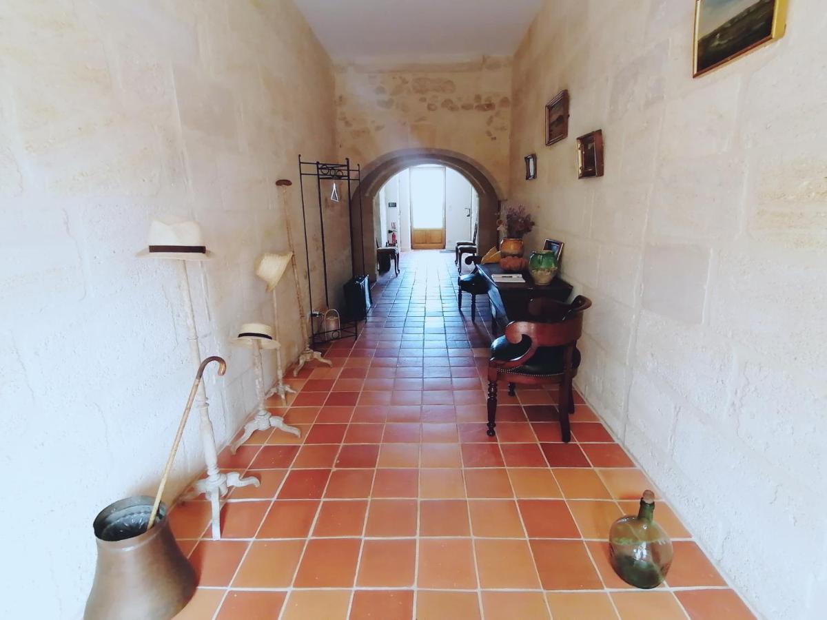 לינה וארוחת בוקר Guillac  Domaine De Gaia, Piscine, Petanque, Ping Pong, Proche Saint-Emilion מראה חיצוני תמונה